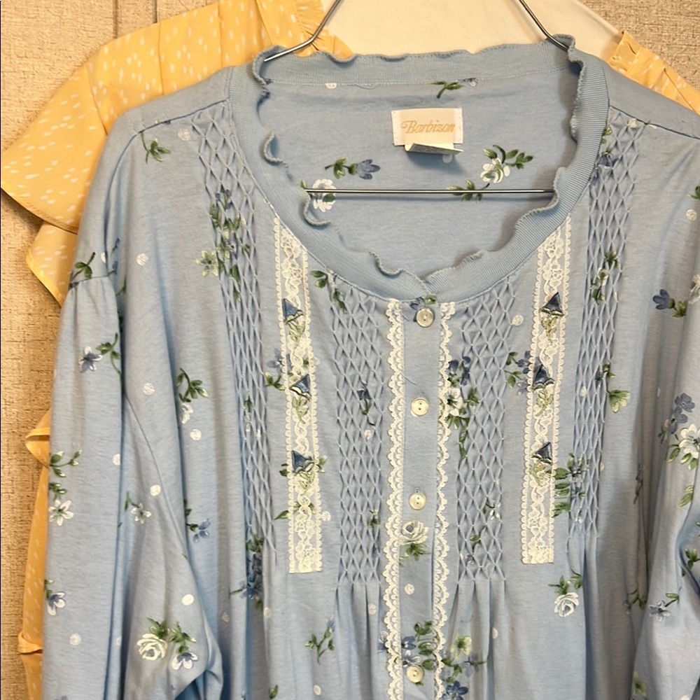 Blue Floral Women's Top